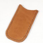 Etui en cuir, cousu main point sellier, pour cl&eacute; usb